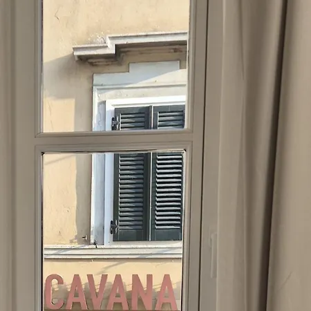 Stella Cavana * Triest