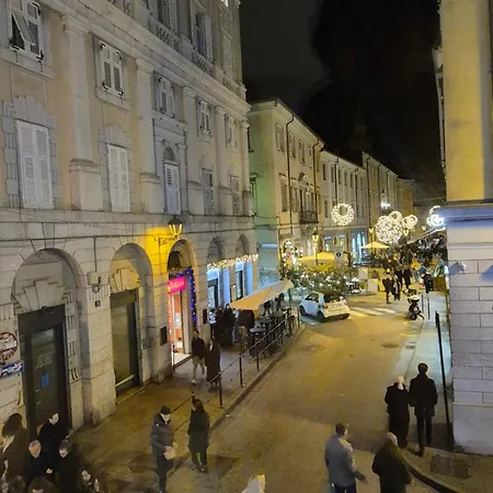 Stella Cavana 公寓 的里雅斯特